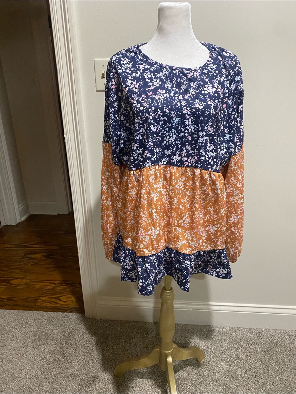 Floral Tiered Long-Sleeve Peplum Top - Navy & Rust